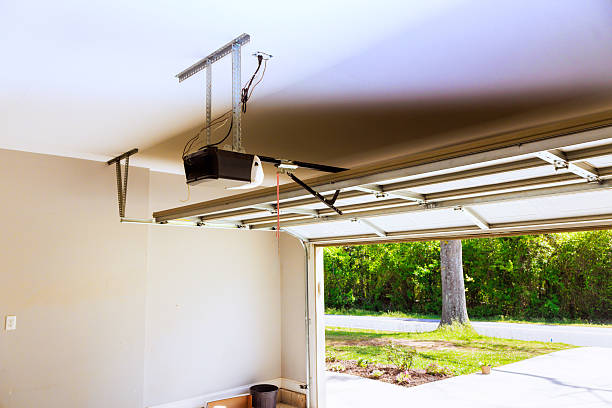 Top rated local Garage Door Panel Replacement specialists in Sunnyside, GA